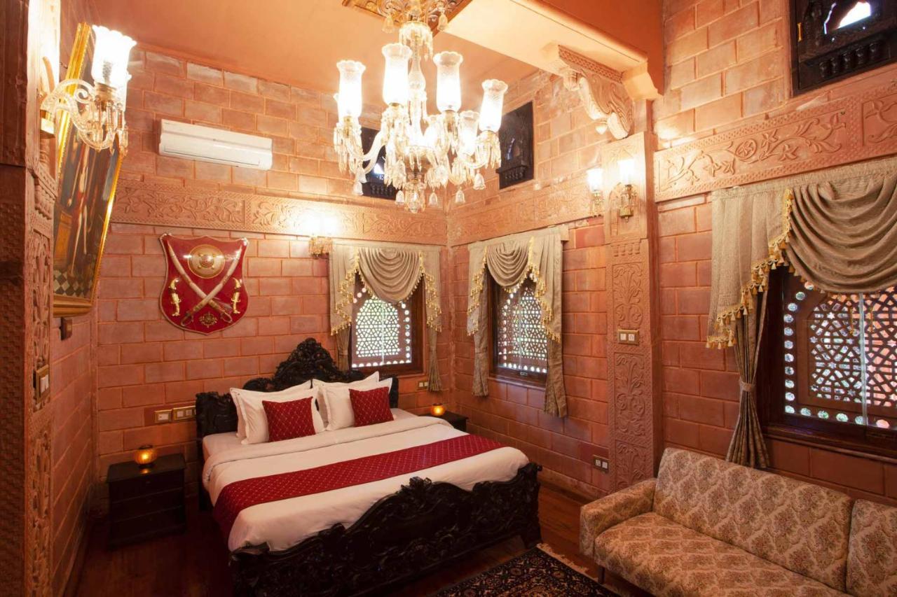 אוטי Stayvista At Pink Palace Rajasthani Decor מראה חיצוני תמונה