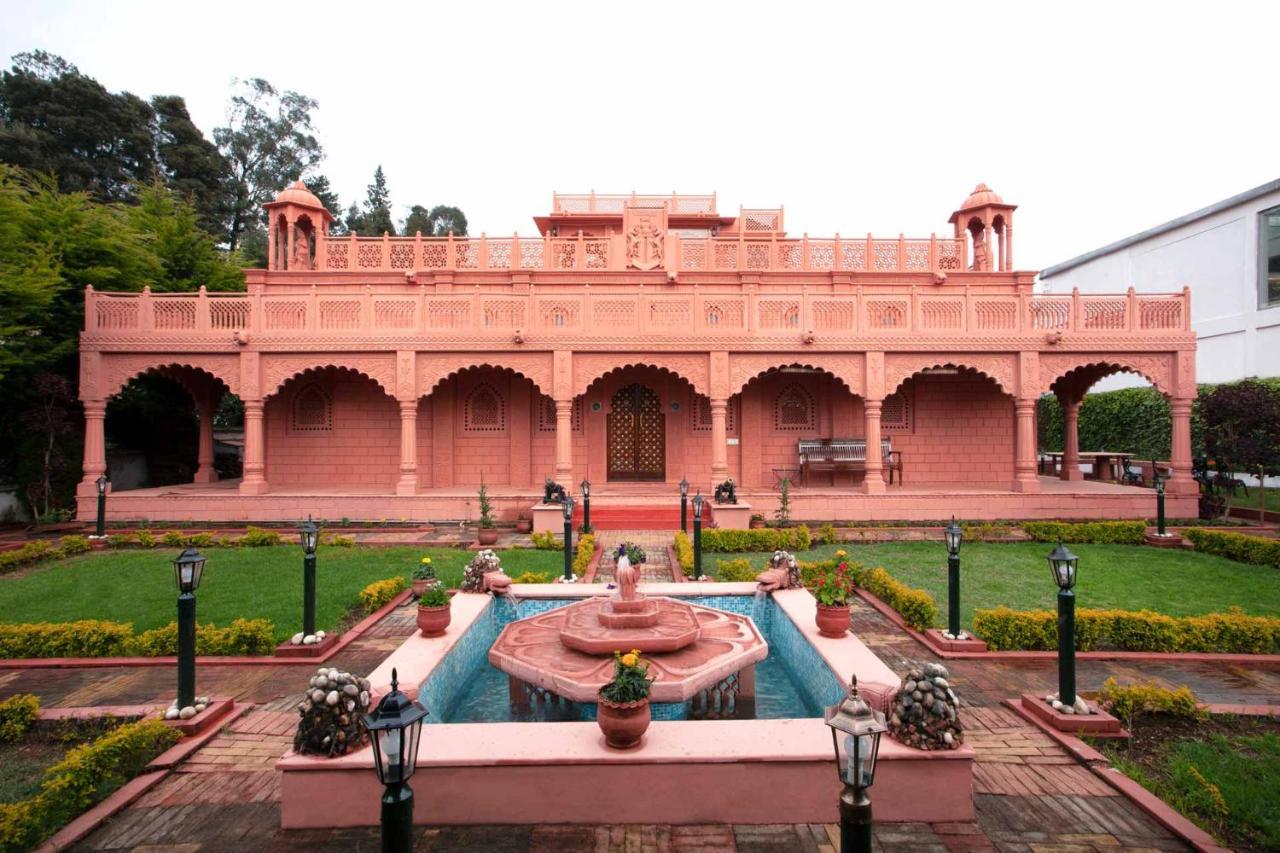 אוטי Stayvista At Pink Palace Rajasthani Decor מראה חיצוני תמונה